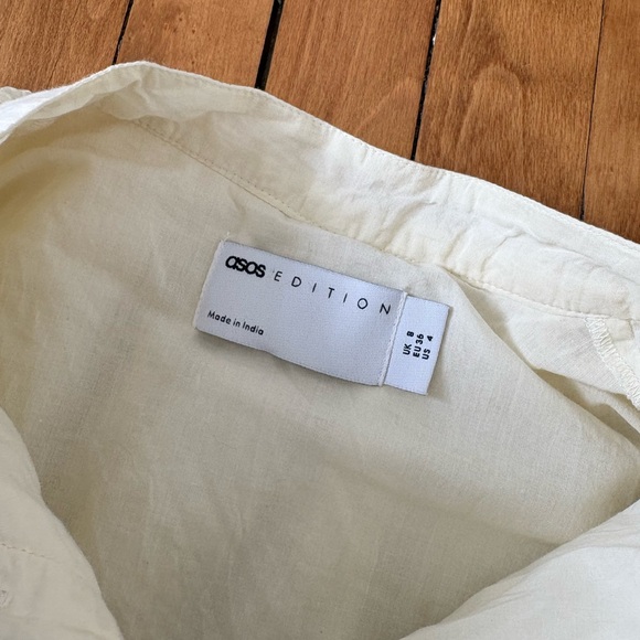 ASOS White and Gray Embroidered Blouse and Shorts Set - Picture 3 of 8